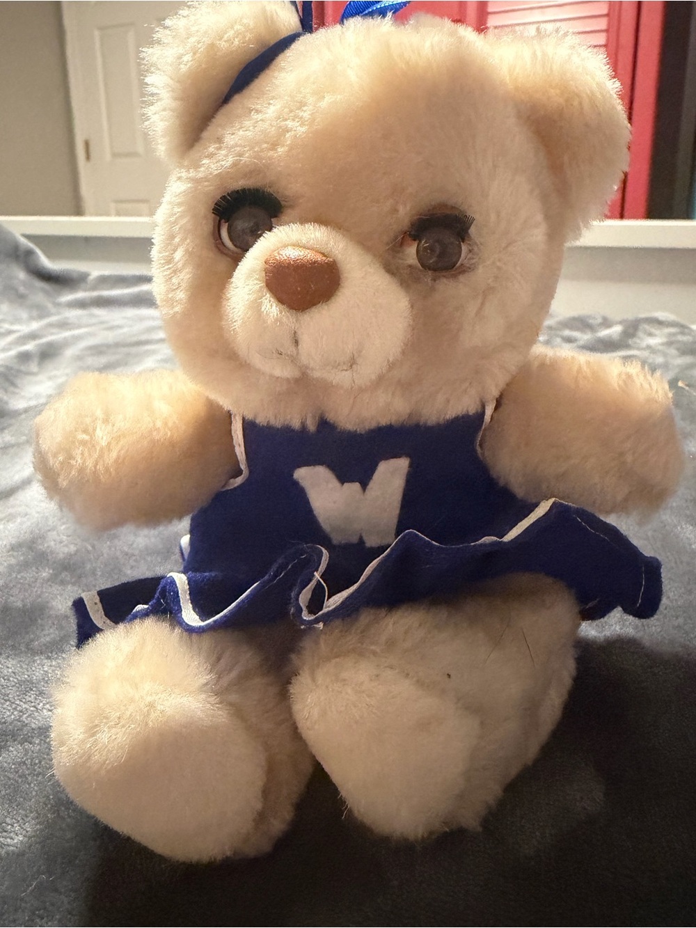 Vintage Applause Mommy Teddy Winks Plush Teddy Bear in Blue Cheer Dress with 'W'